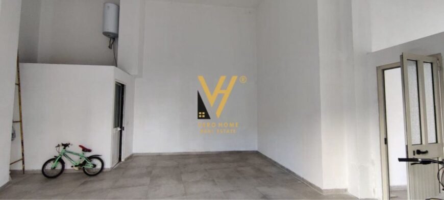 DYQAN 55 M2 ME QIRA TE BARRIKADA 600 EURO