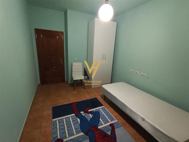 3+1+2+BLK ME QERA NE KINOSTUDIO 500 EURO