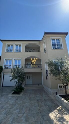 VILE 3-KATSHE NE KAMEZ 265.000 EURO