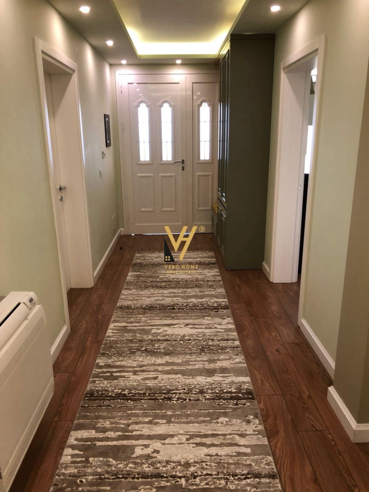 VILE 3-KATSHE NE KAMEZ 265.000 EURO