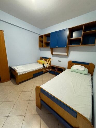 2+1+2+BLK ME QERA TE KOMUNA E PARISIT 70.000 LEKE