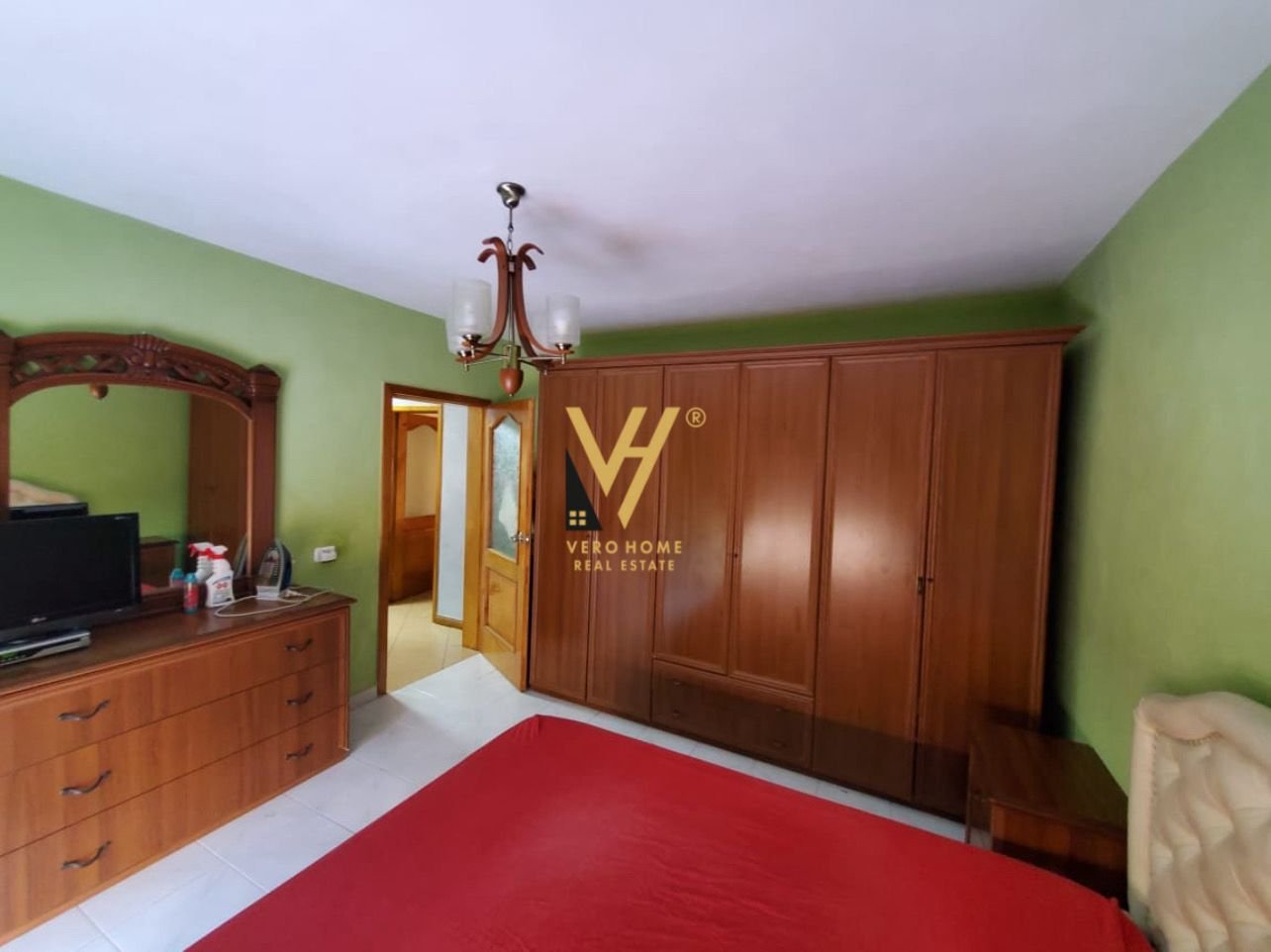 3+1 TE 21 DHJETORI 225.000 EURO