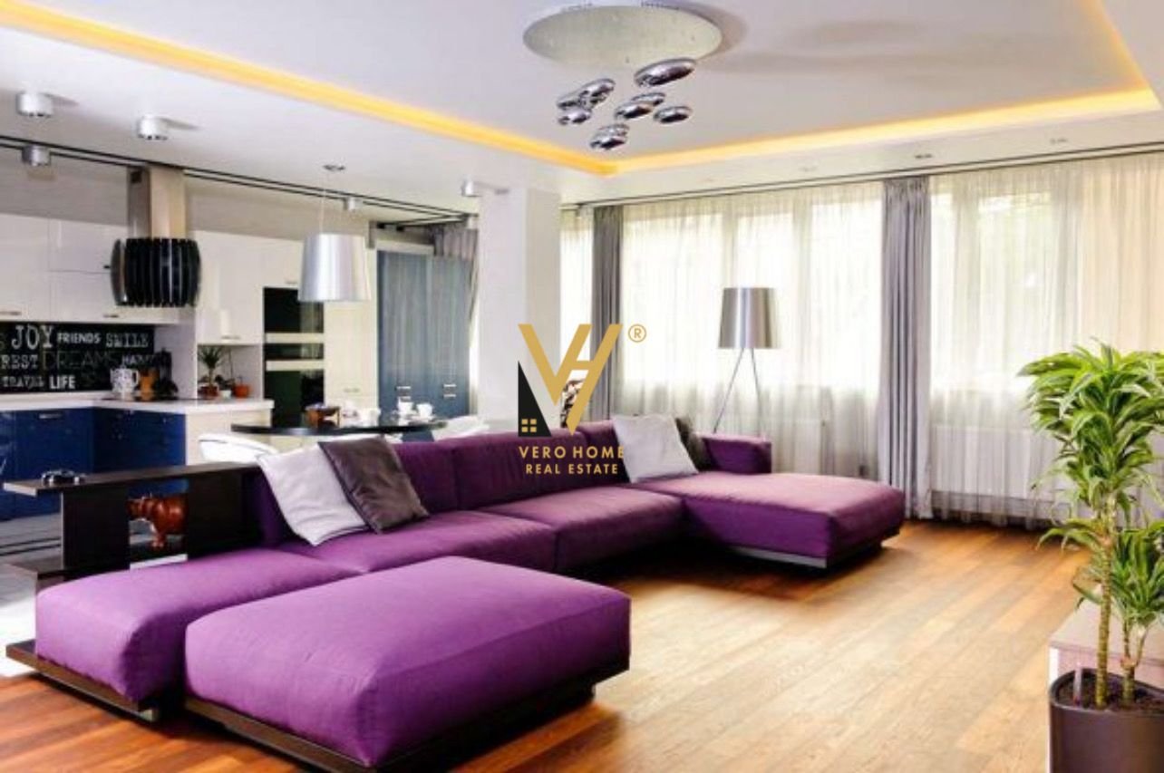 1+1 TE MOZAIKU I TIRANES, 21 DHJETORI 189.000 EURO