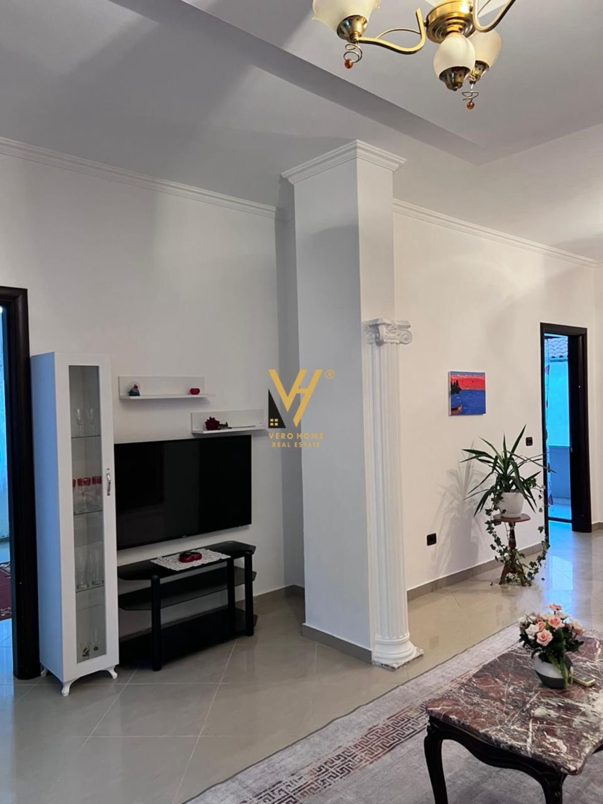 2+1+BLK ME QIRA NE SELITE 50.000 LEKE