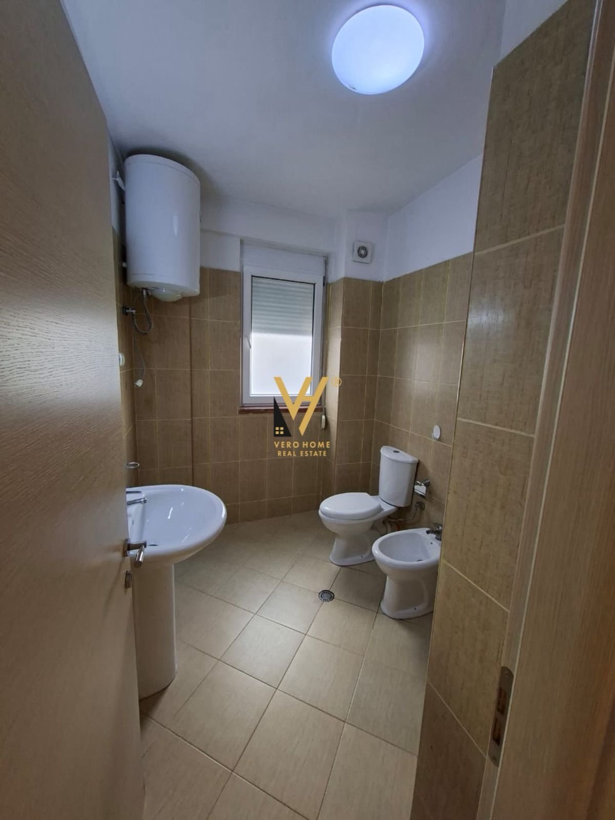 3+1+2+BLK TE KODRA E DIELLIT 1, 280.000 EURO