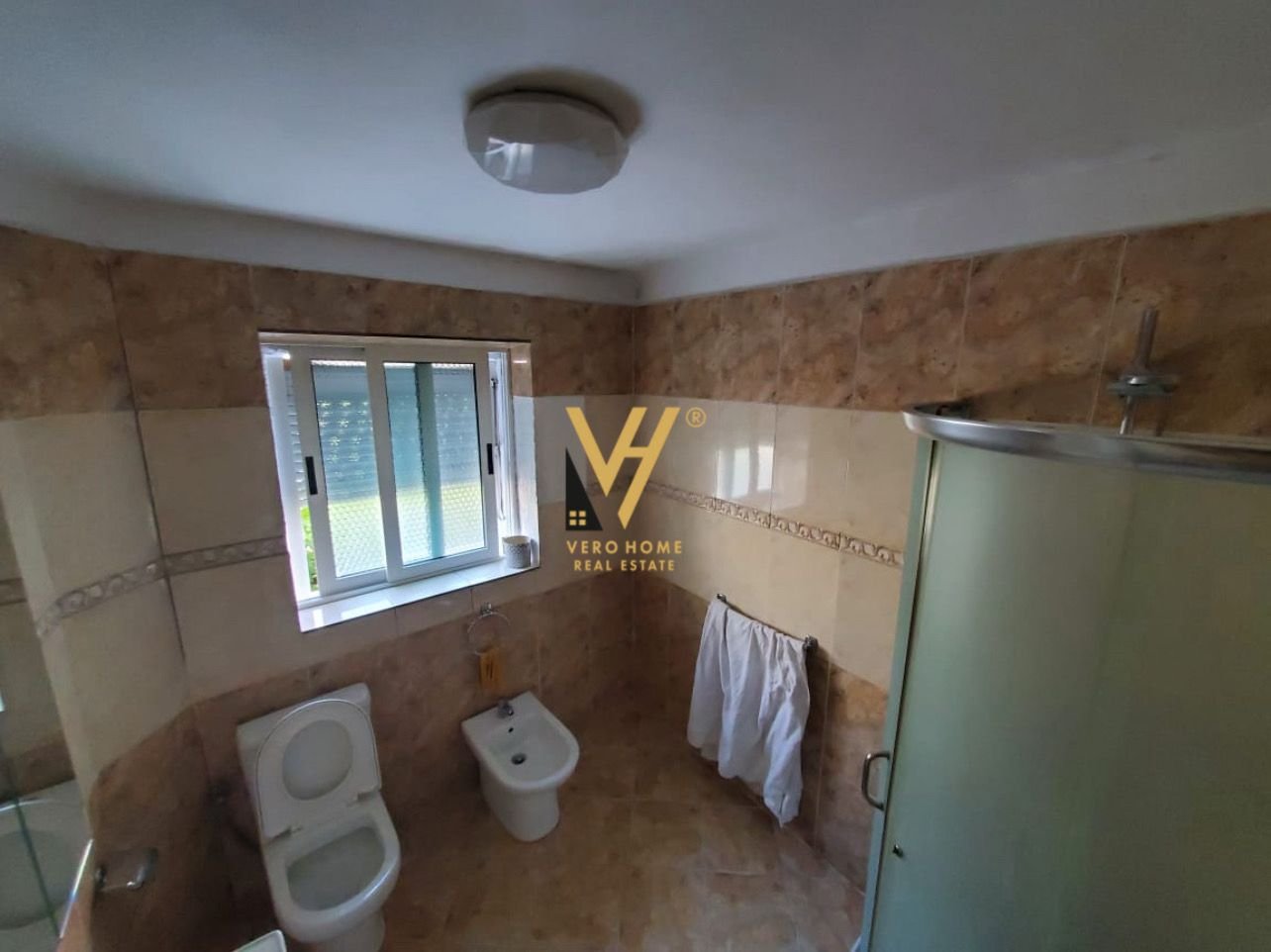 3+1 TE 21 DHJETORI 225.000 EURO