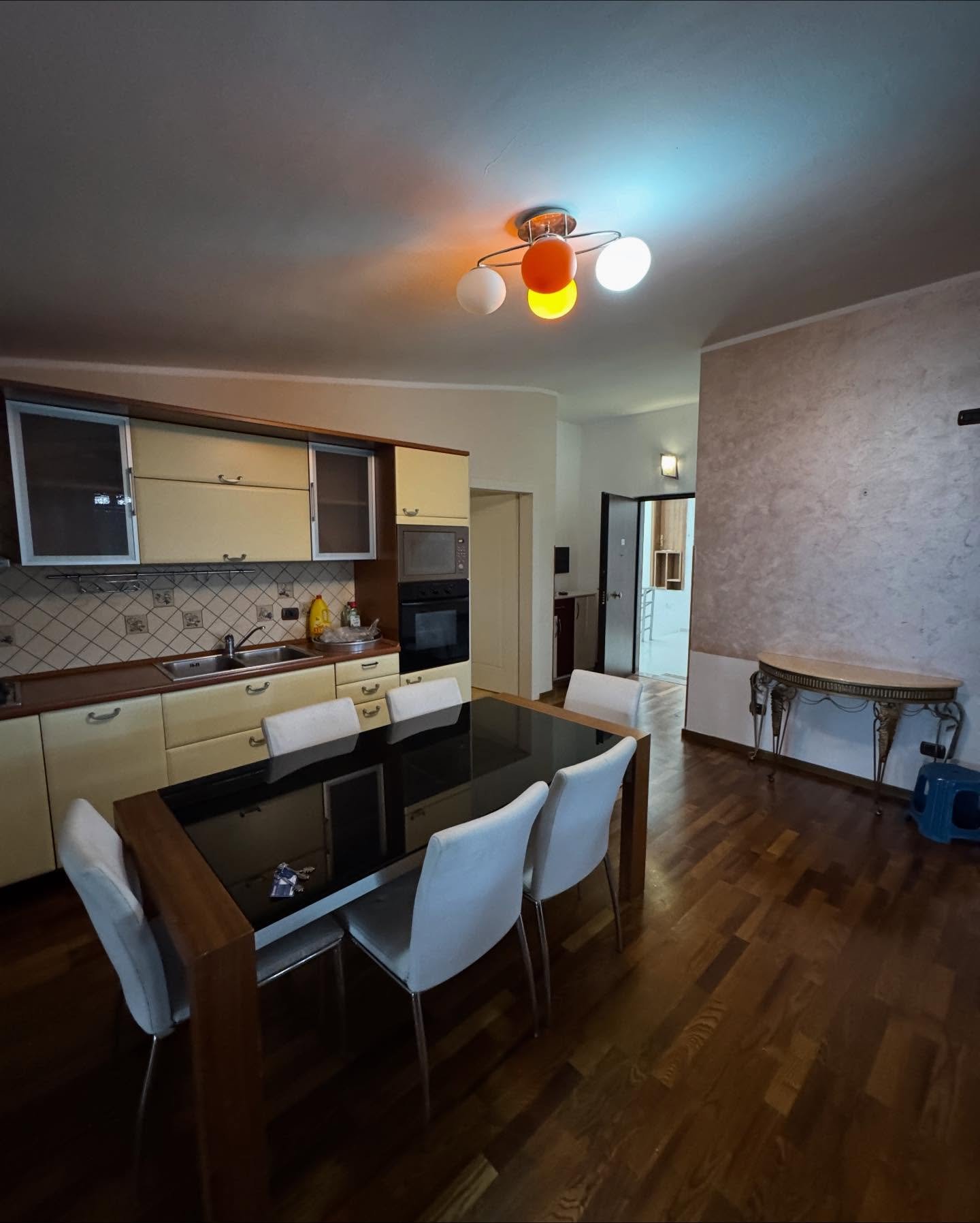 💥Shitet apartament 3+1 afer rruges Taulantia,Kava