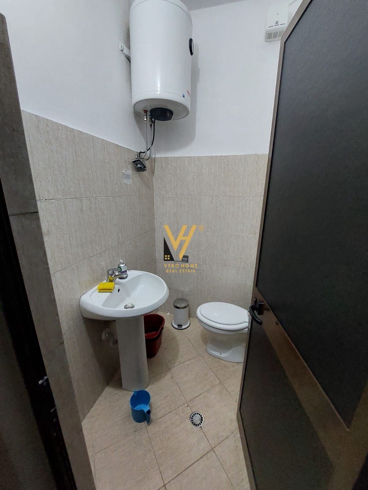 DYQAN 60 M2 TE RRUGA PJETER BUDI 40.000 LEKE