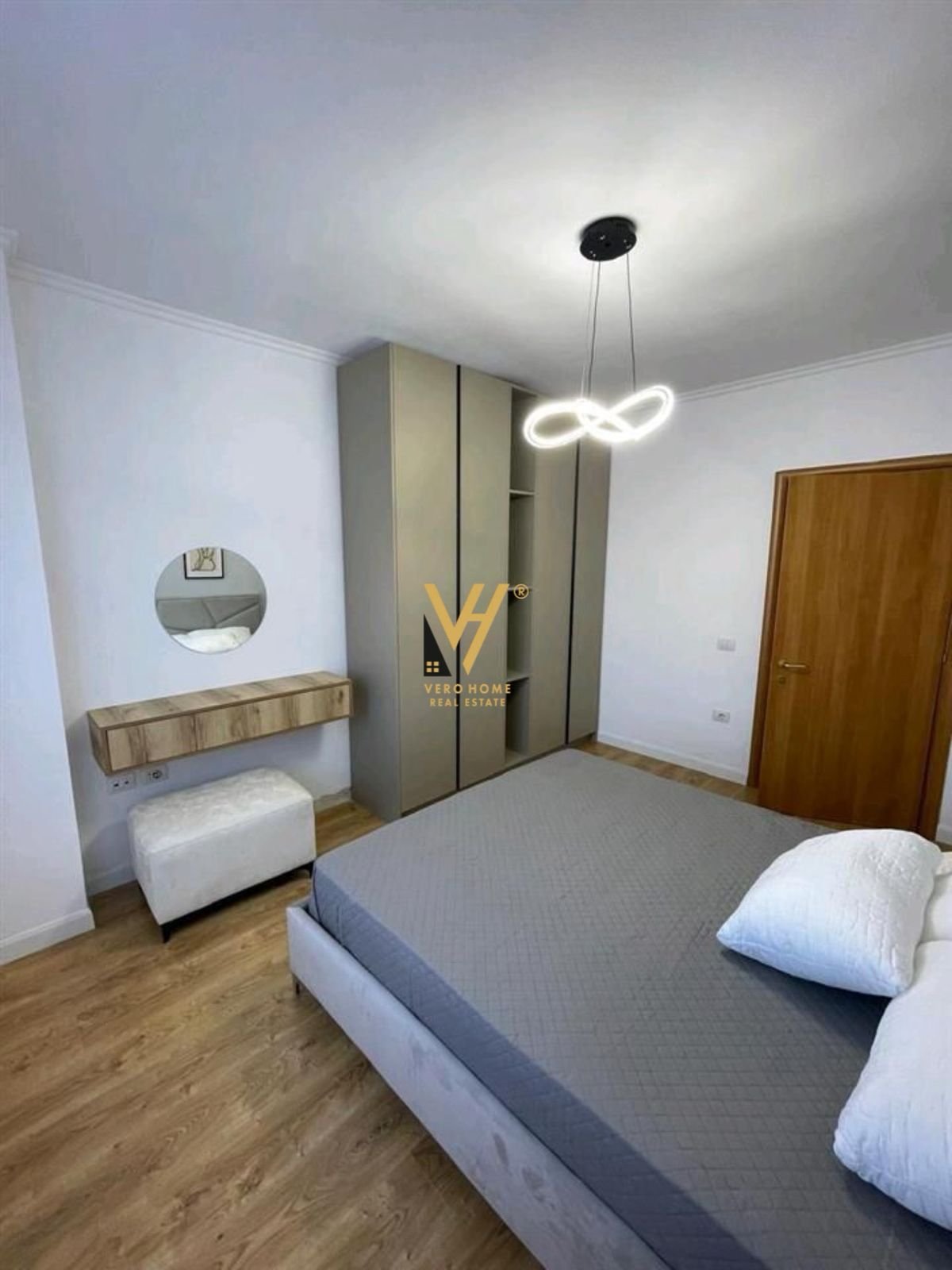 1+1+BLK ME QERA NE ASTIR 50.000 LEKE