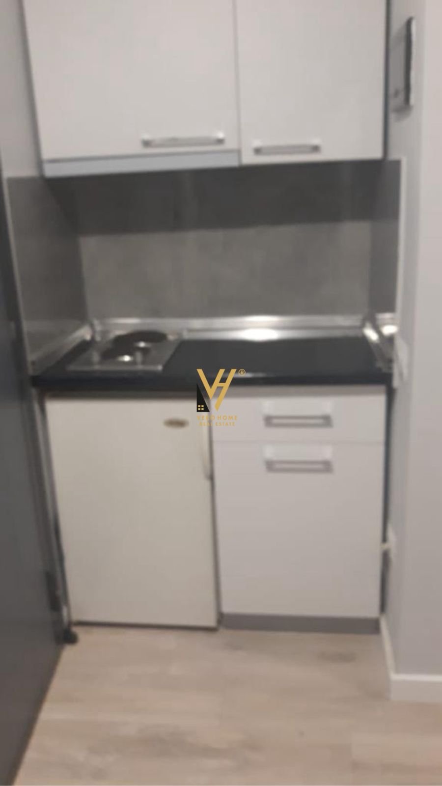 GARSONIERE ME QIRA TE STADIUMI DINAMO 45.000 LEKE