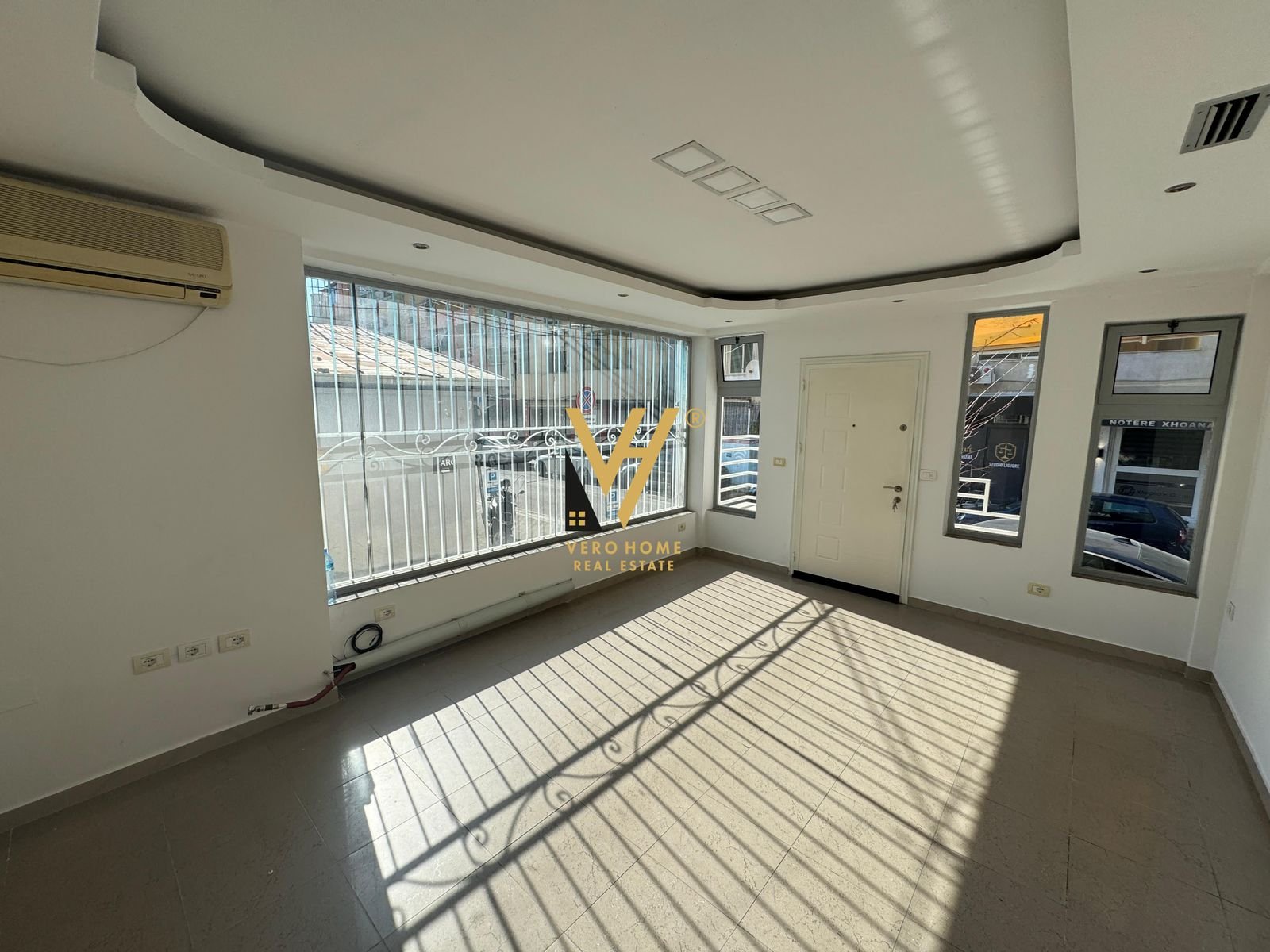 ZYRE 100 M2 ME QIRA TE MINE PEZA 800 EURO