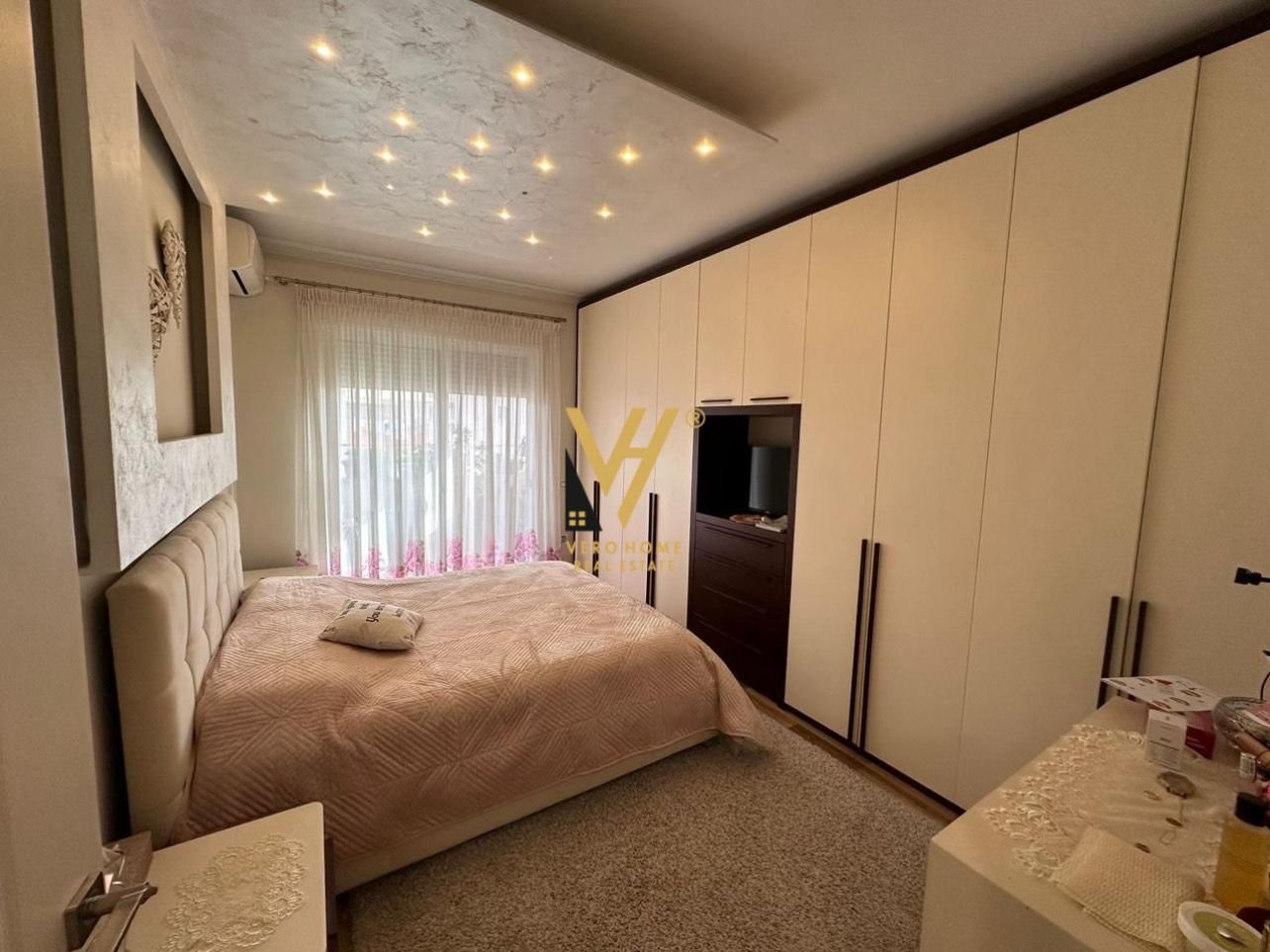 3+1+BLK TE FIZIKA BERTHAMORE, FRESK 22.000.000 LEK