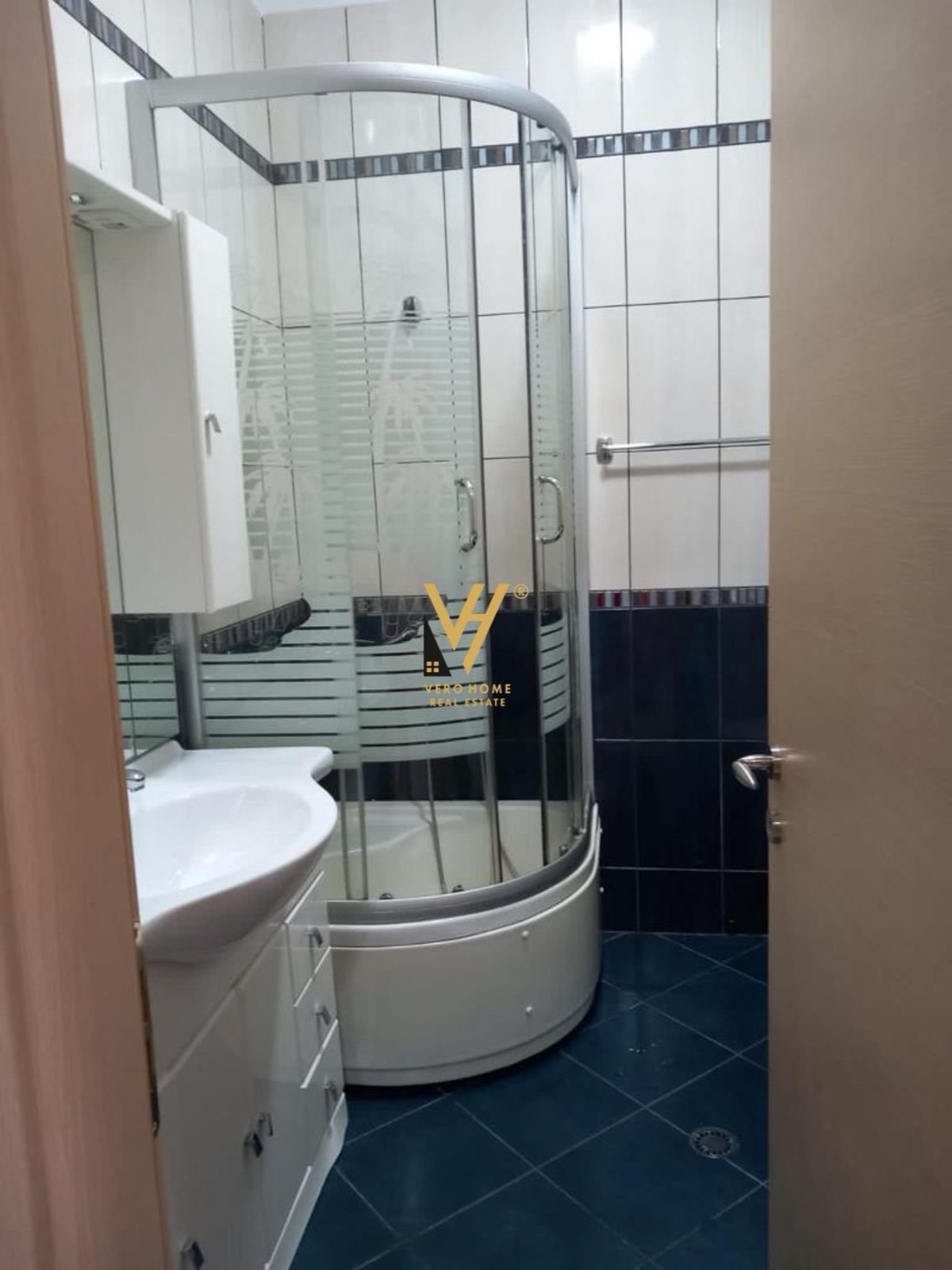 2+1 ME QIRA TE BLV GJERGJ FISHTA 600 EURO