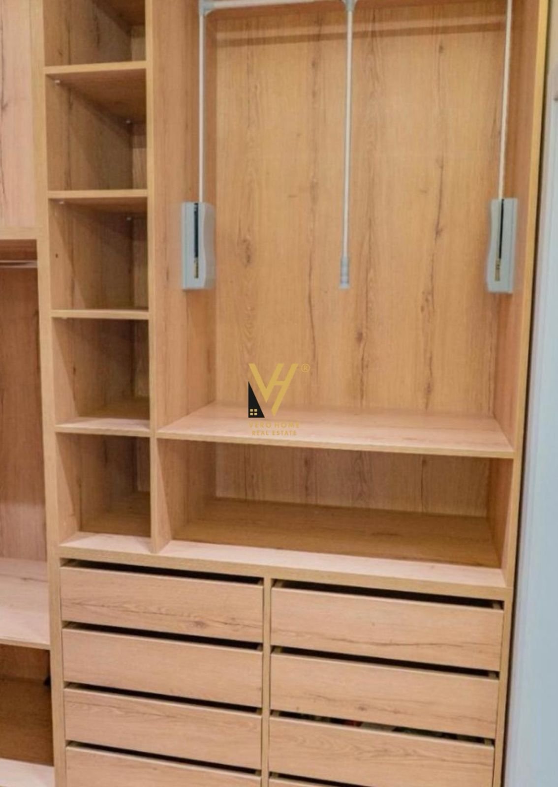 2+1+2 ME QIRA TE KODRA E DIELLIT 850 EURO