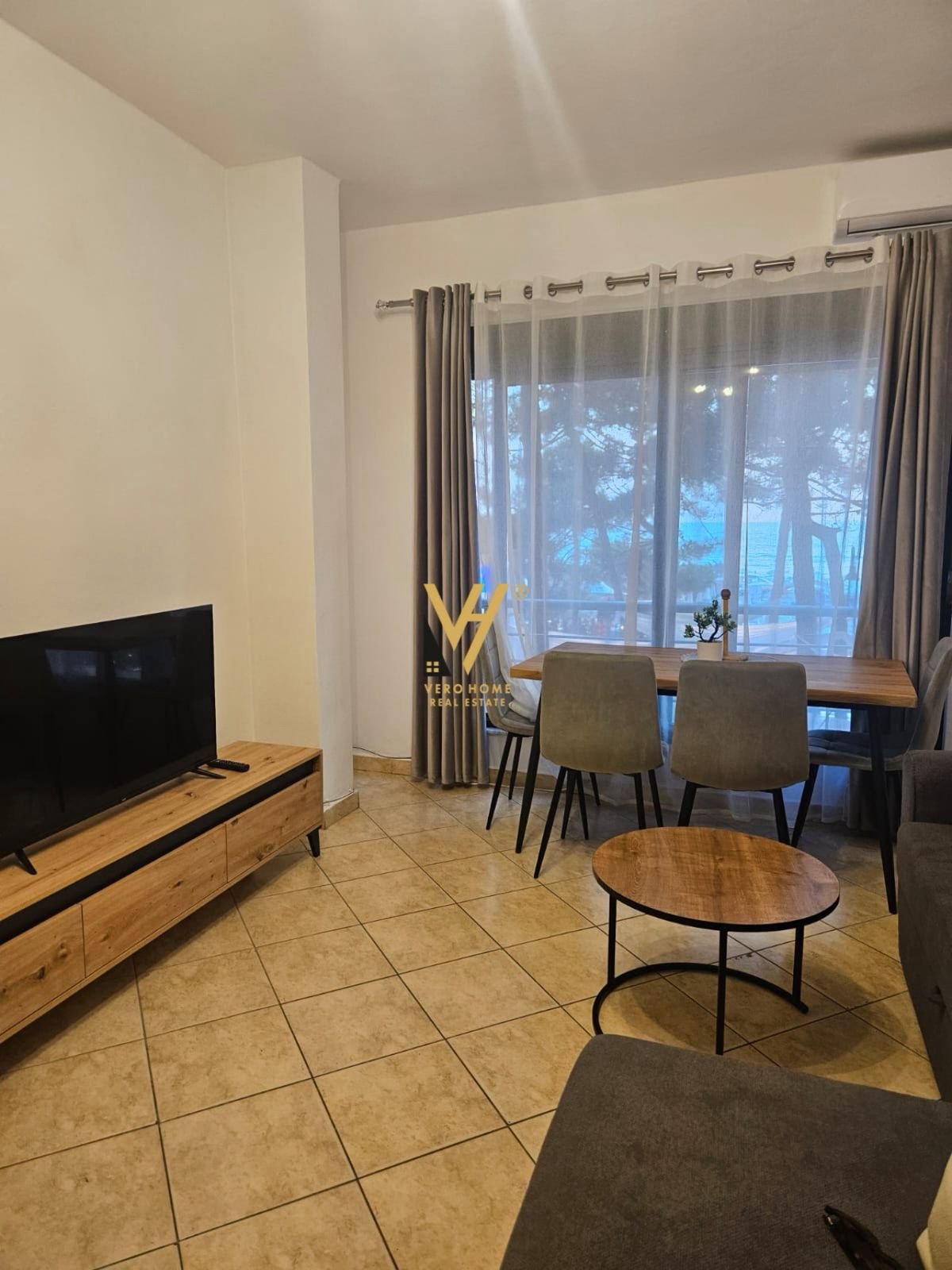 2+1 TE SHKEMBI I KAVAJES 180.000 EURO