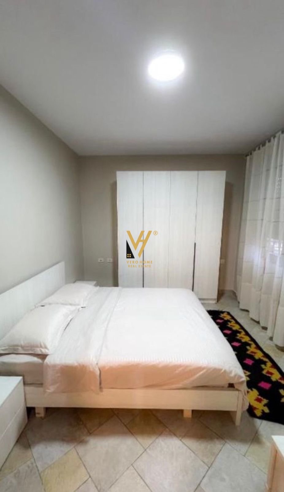 1+1 ME QIRA NE QENDER 600 EURO