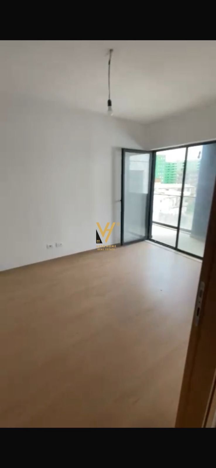 AMBIENT 117 M2 ME QIRA TE 5 MAJI 500 EURO