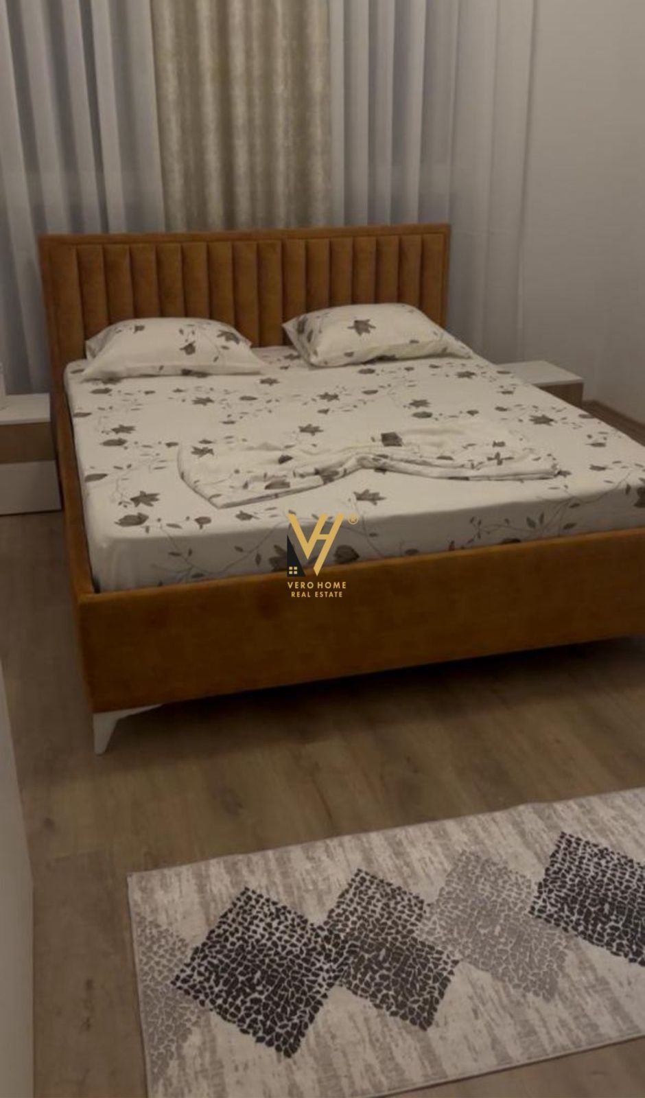 2+1+BLK ME QERA TEK UNIVERS CITY 450 EURO