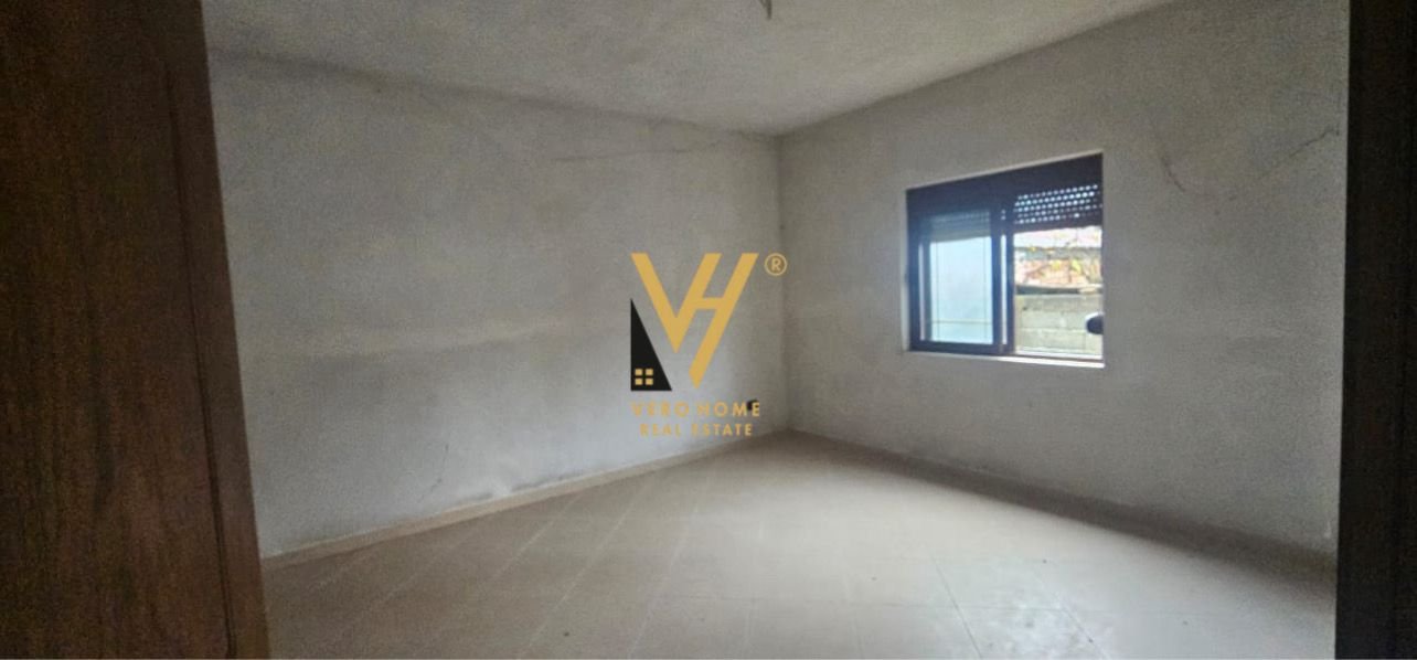 SHTEPI 2 KATESHE NE KAVAJE 90.000 EURO