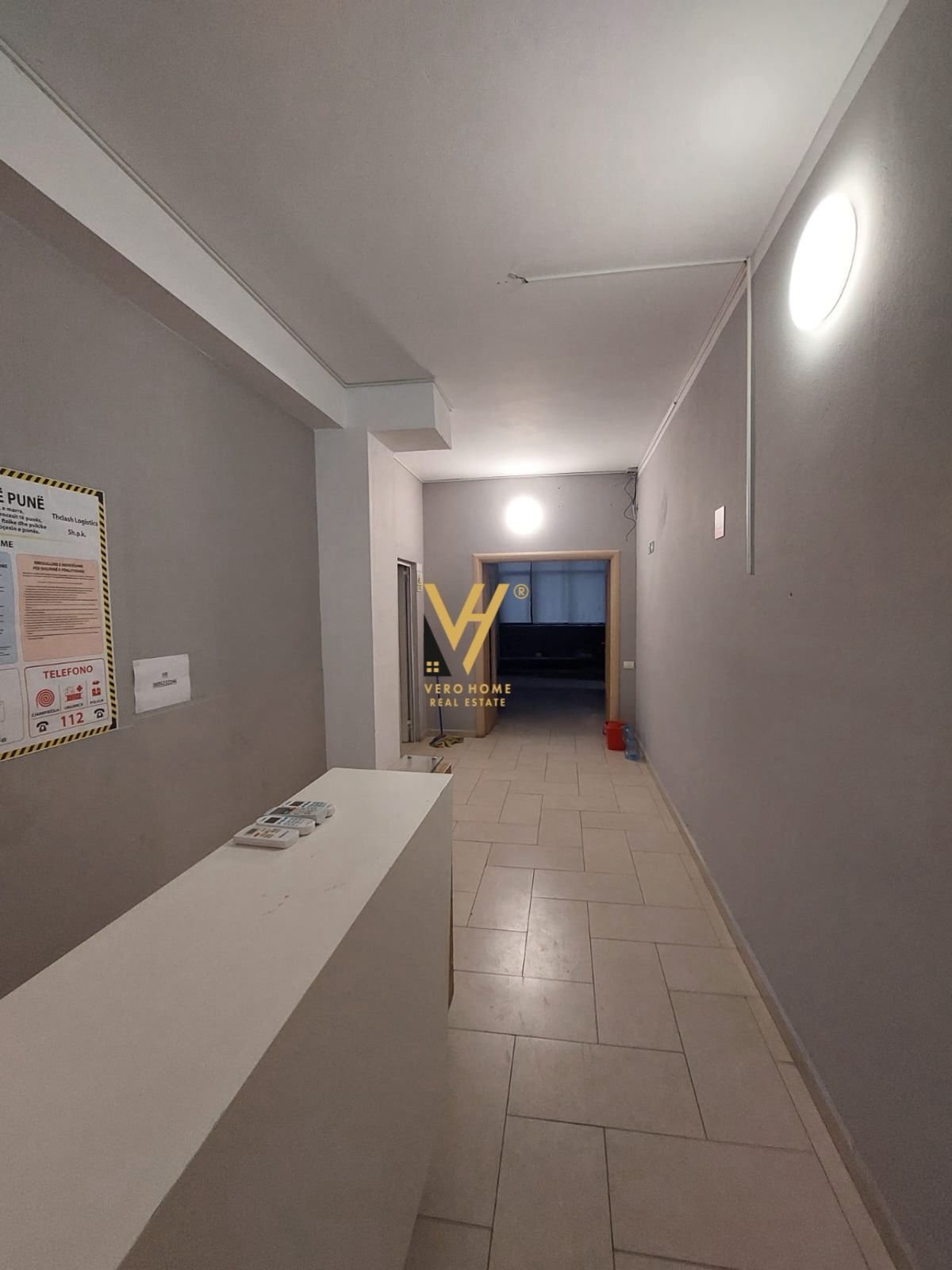 ZYRE 350 M2 ME QERA TE RRUGA PJETER BUDI 3.000 EUR