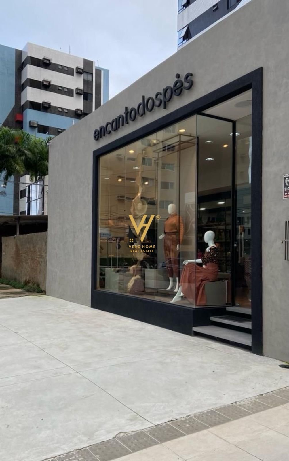 DYQAN 70 M2 TE RRUGA E KAVAJES 500.000 EURO