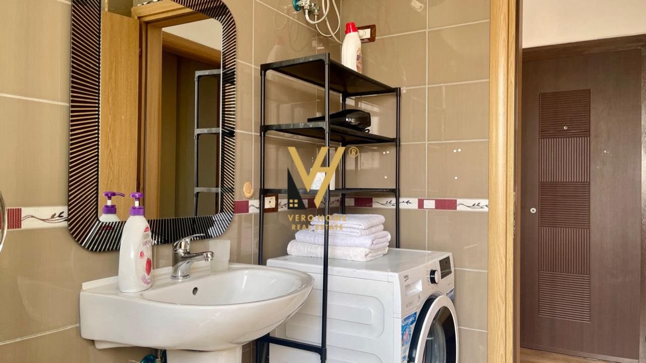 1+1+BLK ME QIRA TE PAZARI I RI 650 EURO