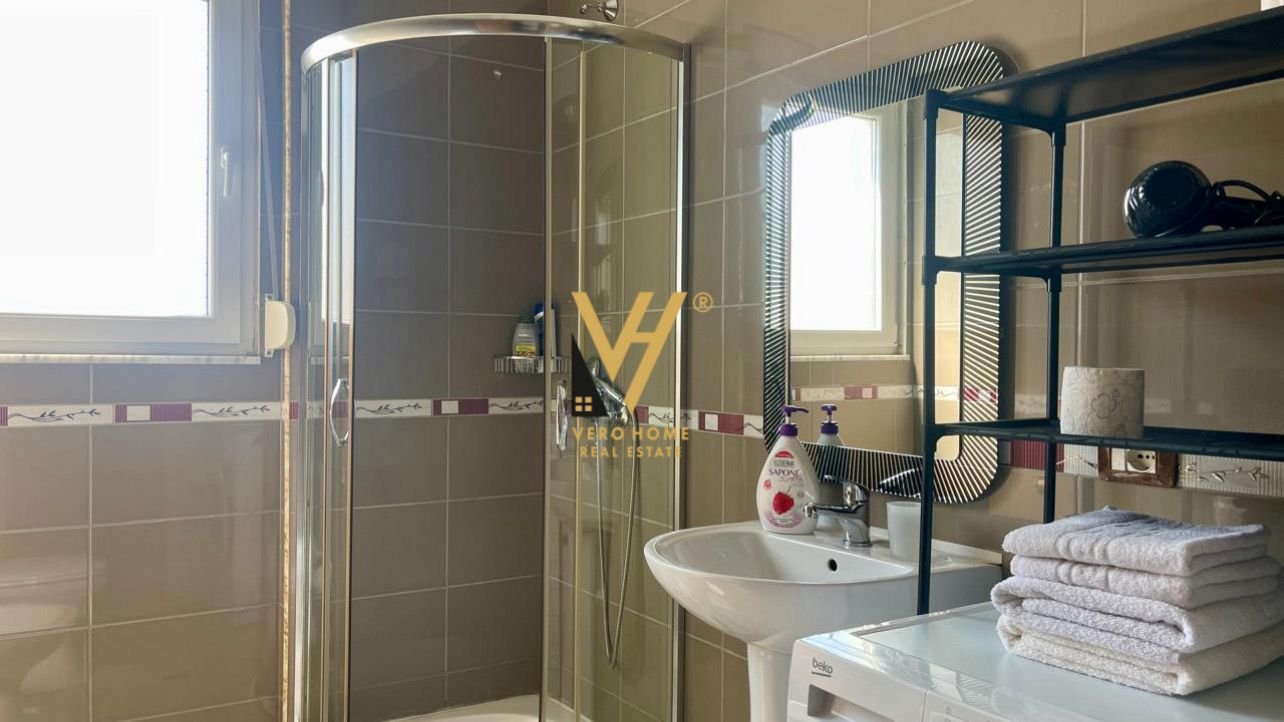 1+1+BLK ME QIRA TE PAZARI I RI 650 EURO