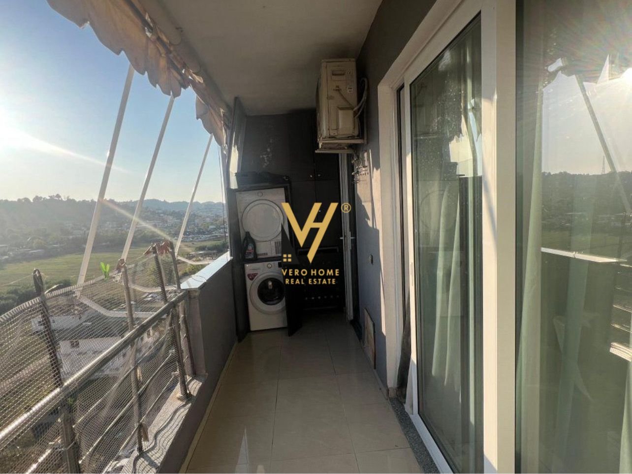 2+1 ME QERA NE ASTIR 550 EURO