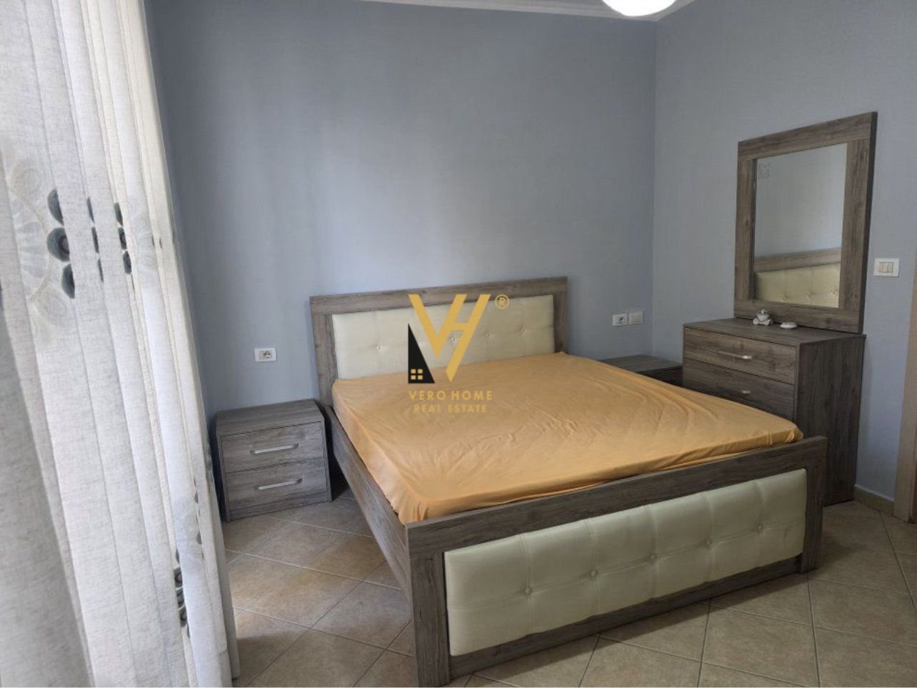 2+1+BLK ME QERA NE ASTIR 600 EURO