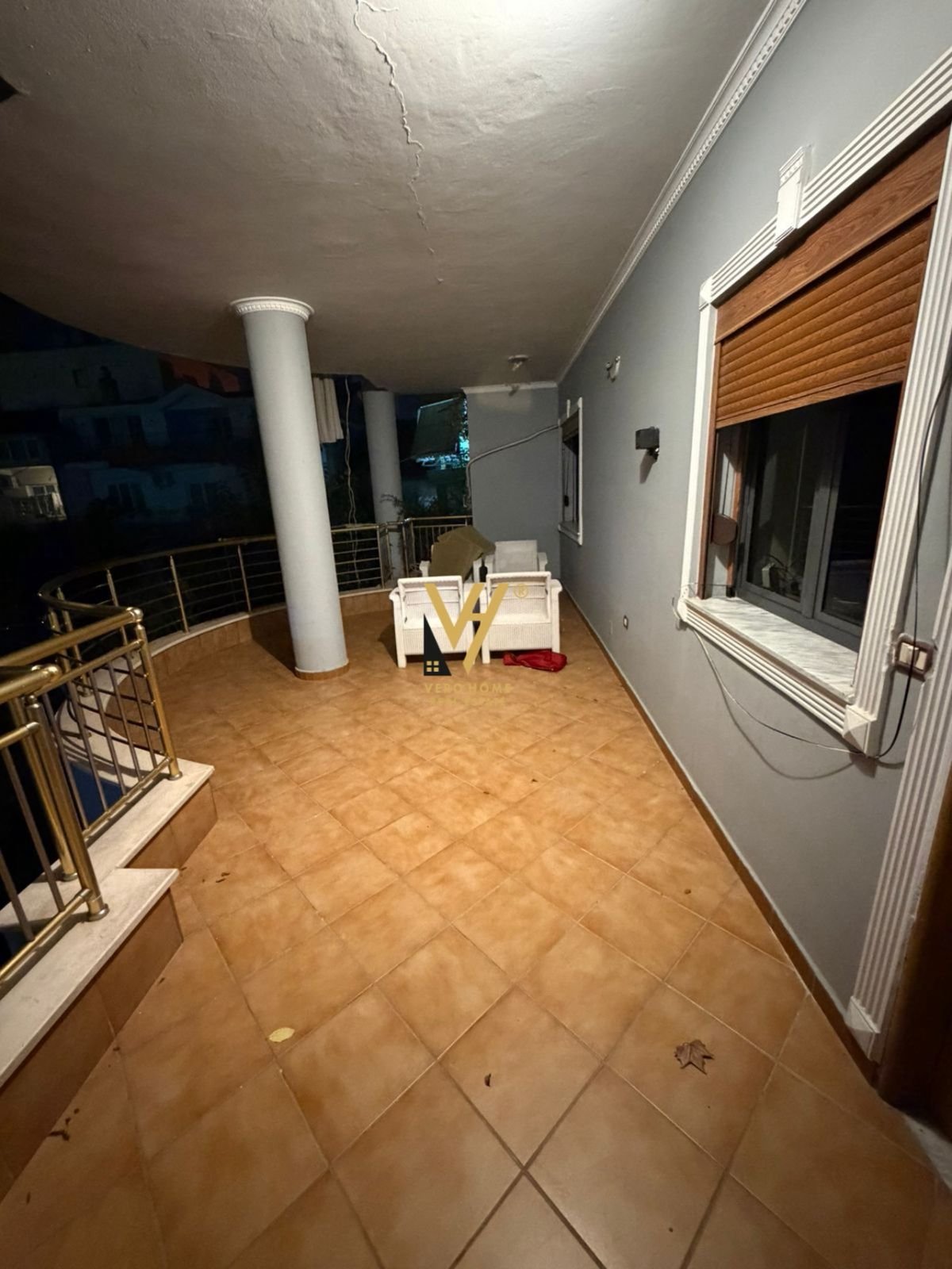 2+1 ME QIRA TE 21 DHJETORI 70.000 LEKE