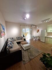 1bb967a6-809b-4bb1-b83f-f27c5c5851ba