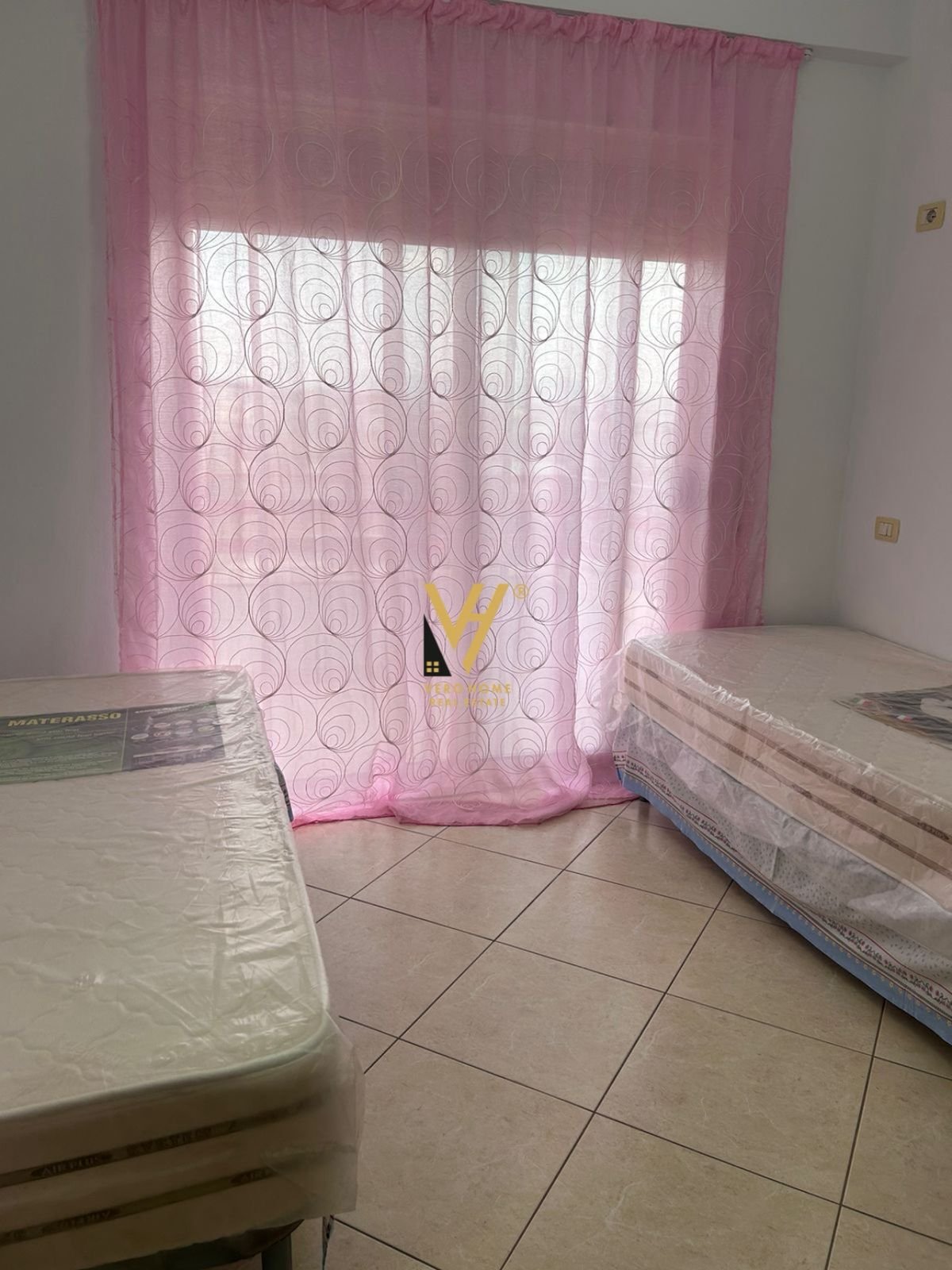 2+1+BLK TE RR.KONGRESI MANASTIRIT 55.000 LEKE