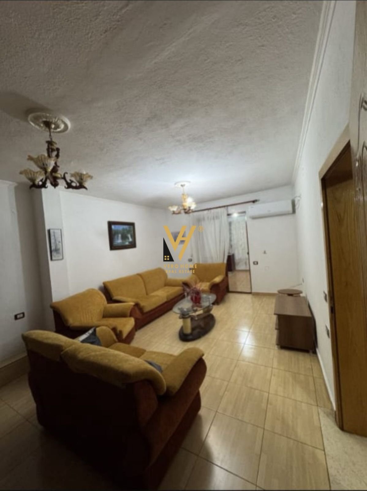 APARTAMENT 2+1 ME QERA RRUGA RIZA KODHELI 45.000