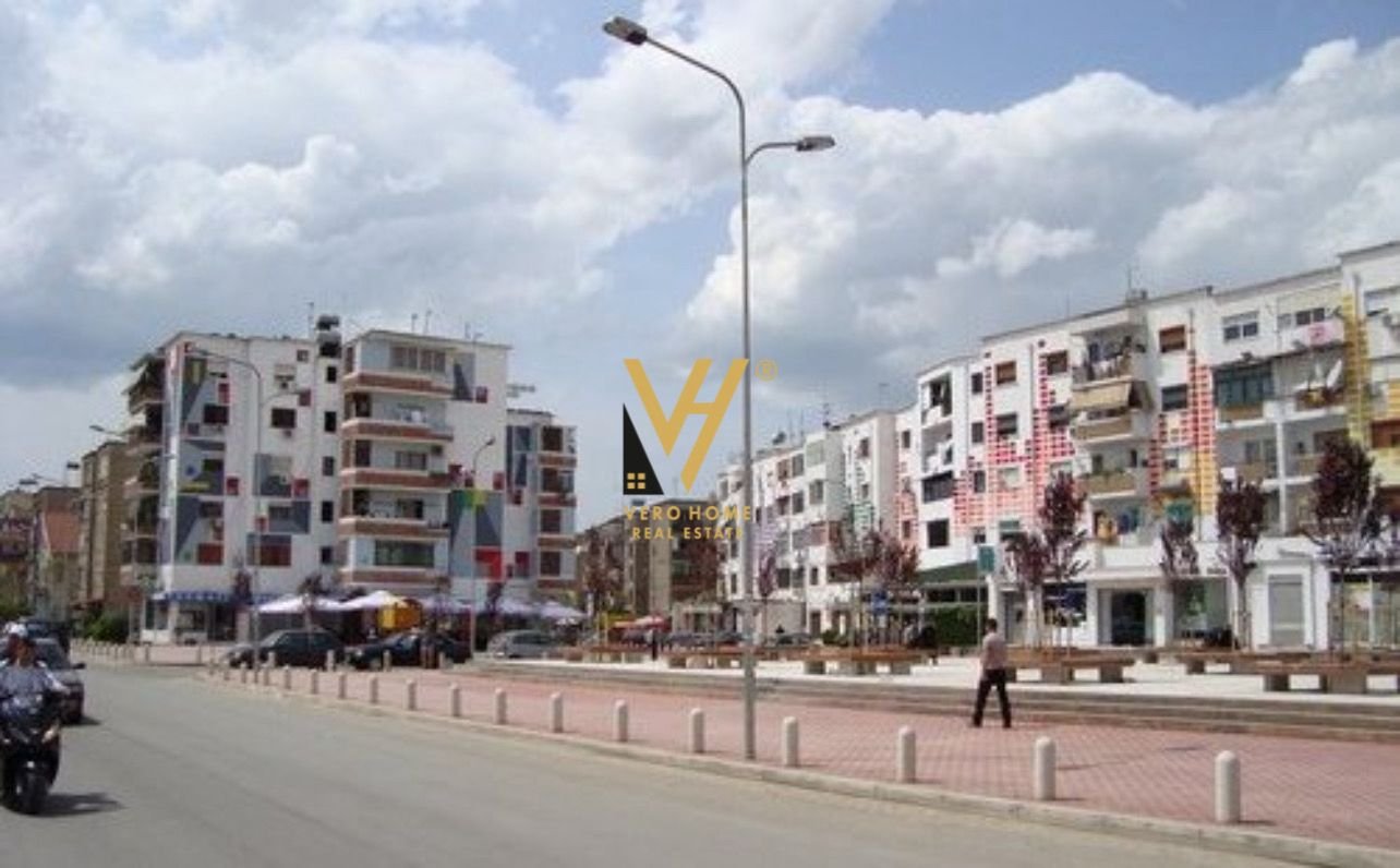 TRUALL NE XHAMLLIK 1.485.000 EURO