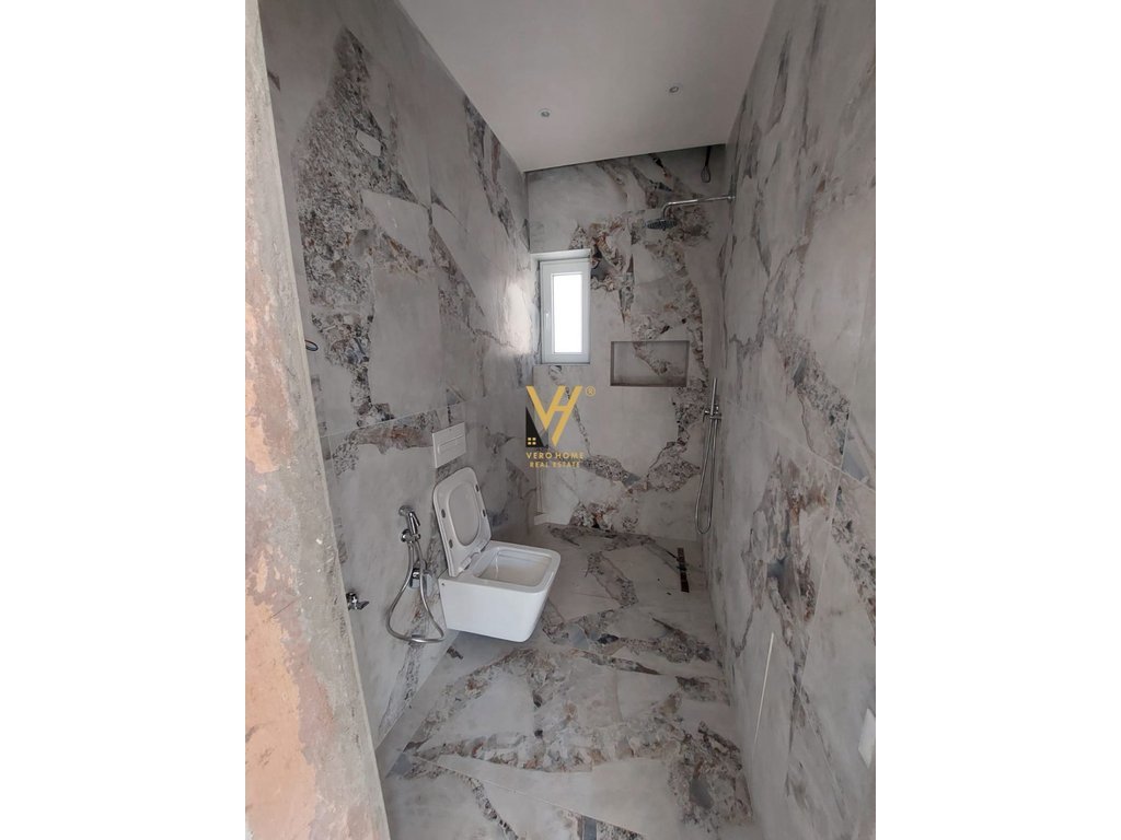 JEPET VILE 2 KATESHE ME QERA TE MOZAIKU 2.000 EURO