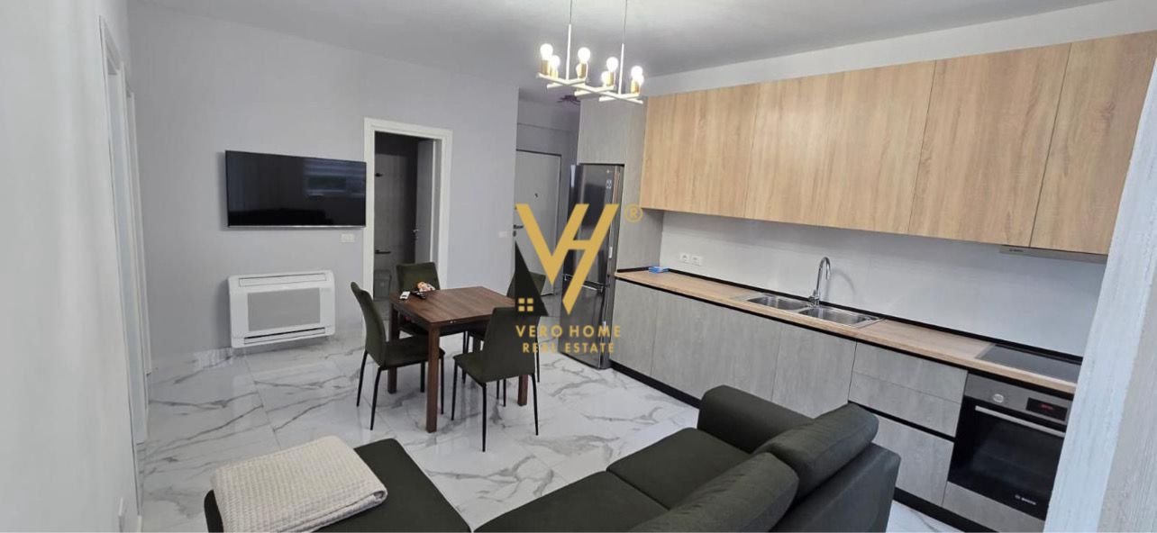 2+1+BLK ME QIRA TE LIQENI I THATE 630 EURO