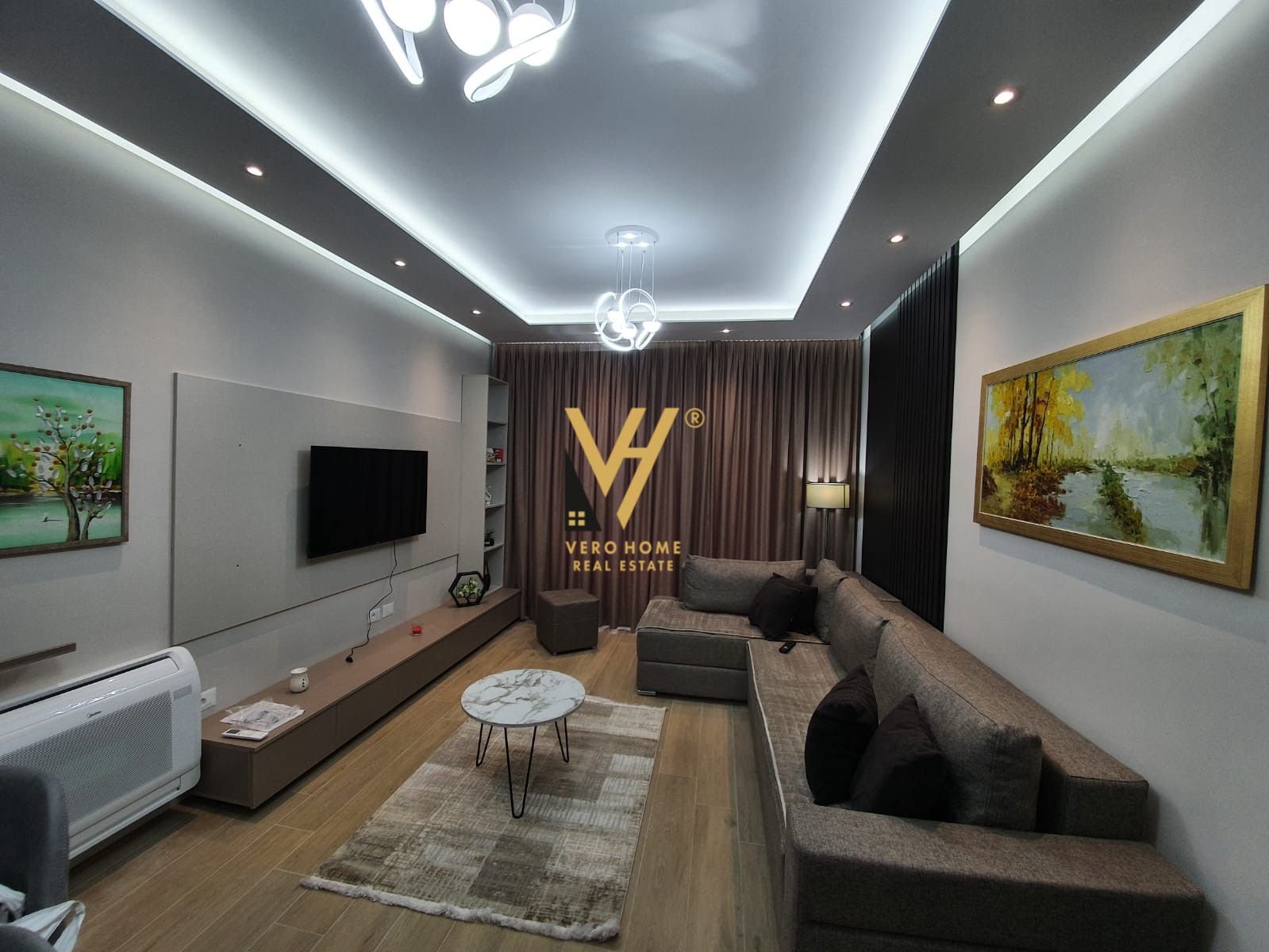 1+1+BLK ME QERA TE KOMPLEKSI OLIMPIK 85.000 LEKE