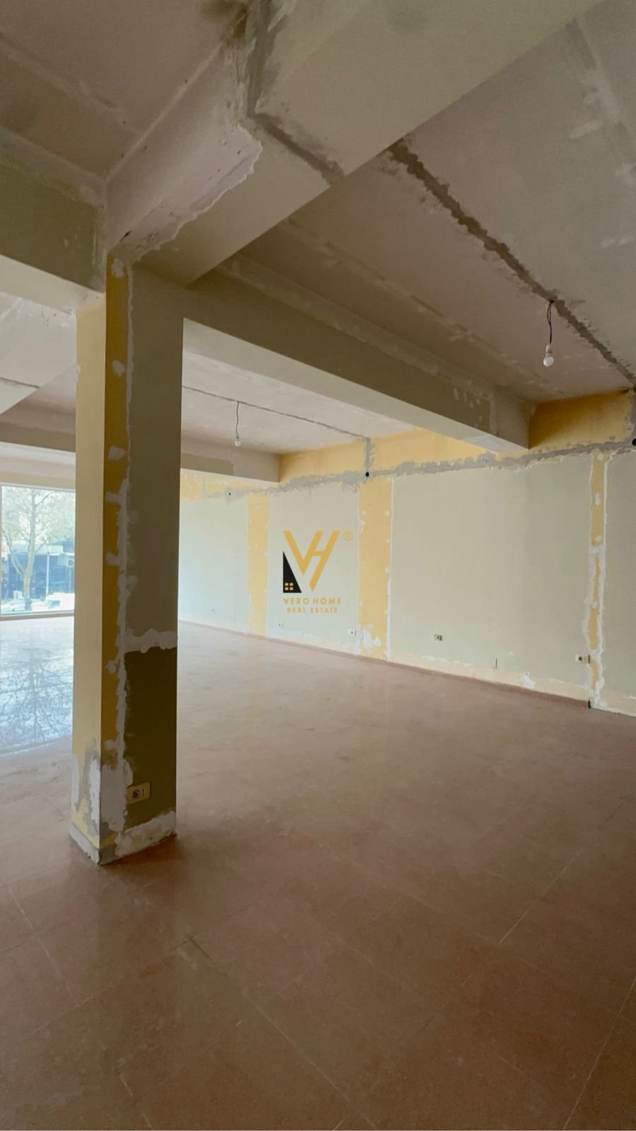 DYQAN 260 M2 TE RR.DRITAN HOXHA 58.500.000 LEKE