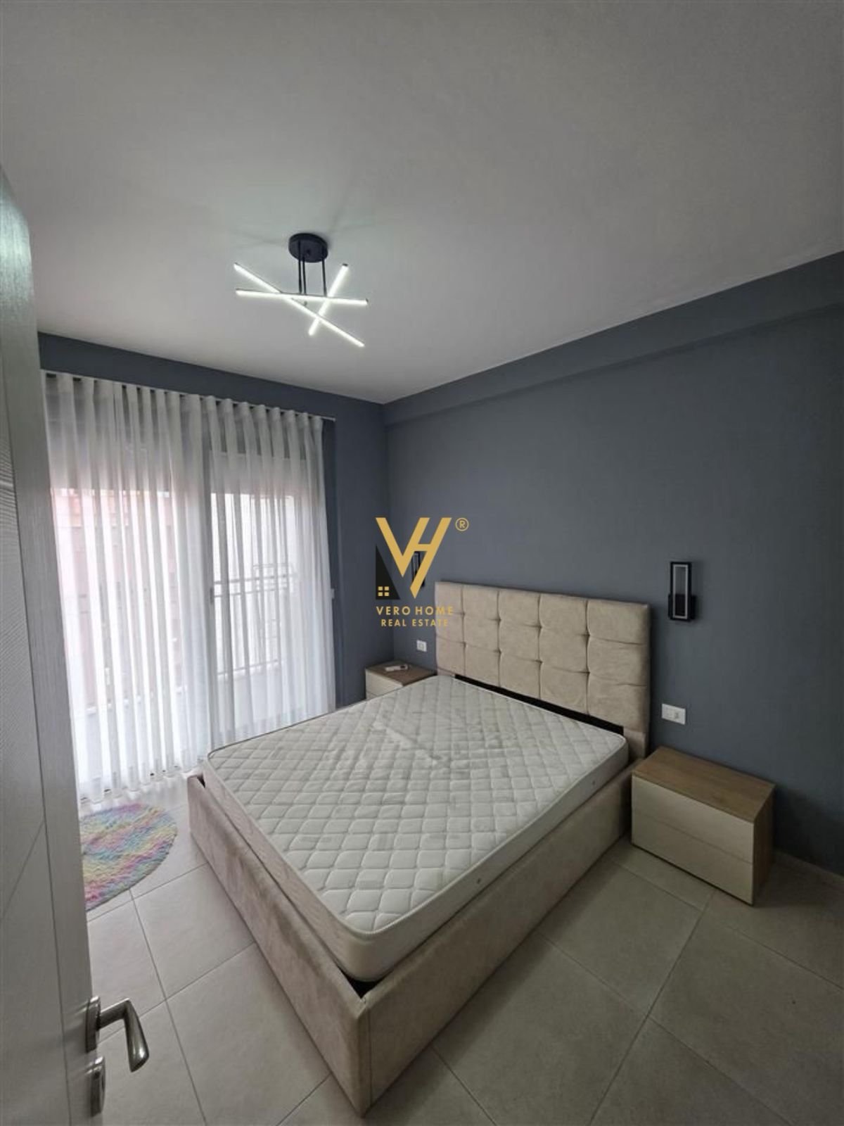 2+1+2+BLK ME QERA TE KOPSHTI BOTANIK 900 EURO