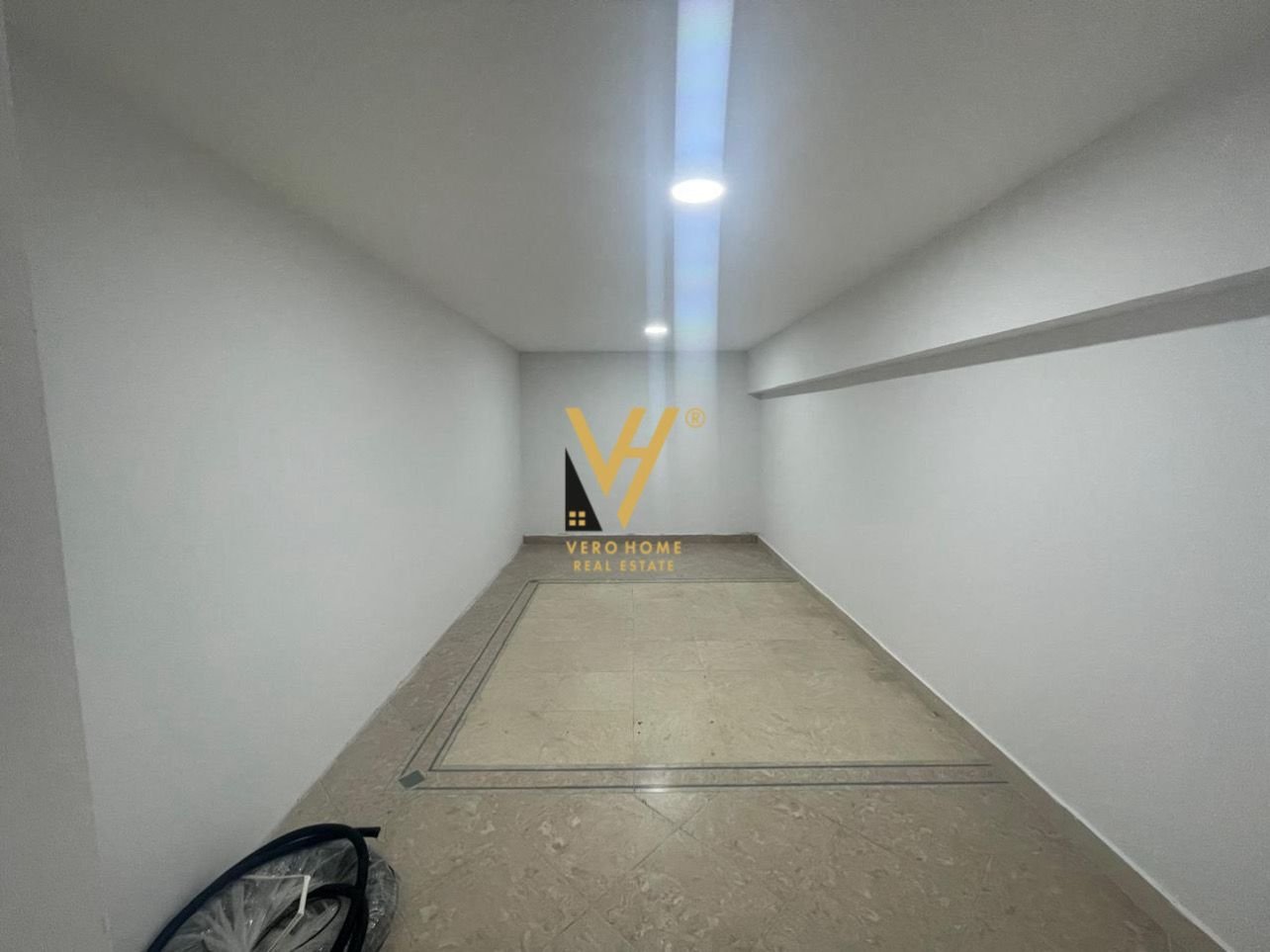 BIZNESI 160 M2 ME QERA TE PAZARI I RI 1.850 EURO