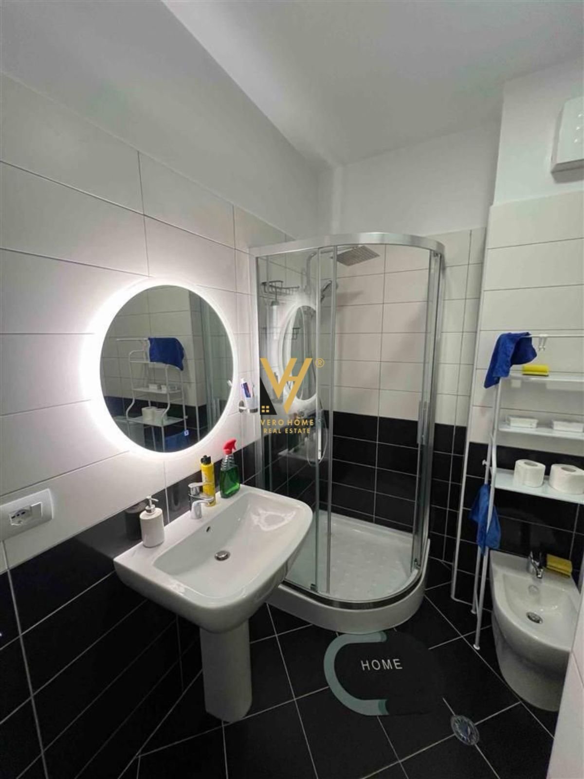 2+1+BLK TE SPITALI AMERIKAN 3 17.500.000 LEKE