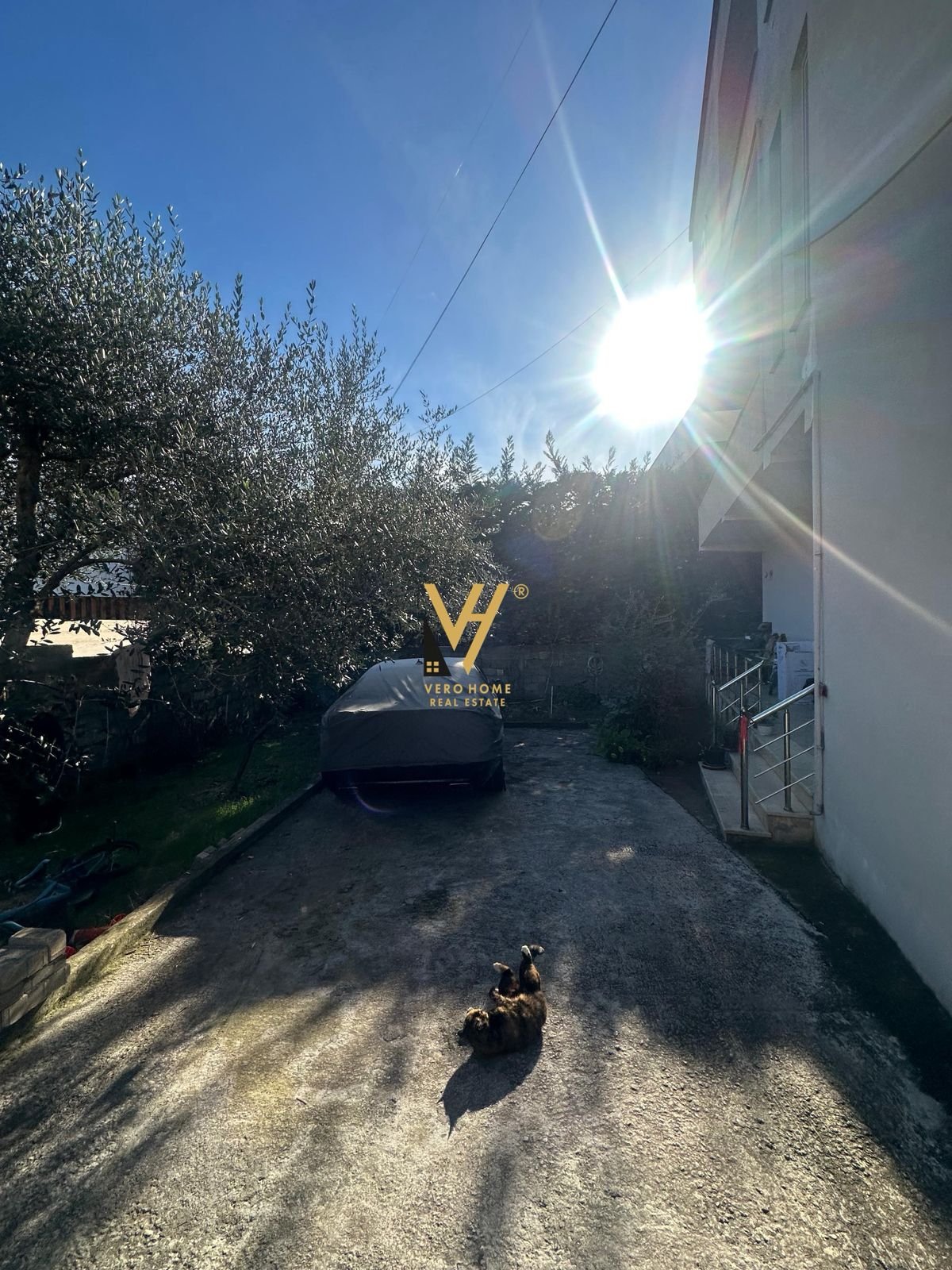 GODINE TE RRUGA ELBASANIT ME QIRA 5.000 EURO