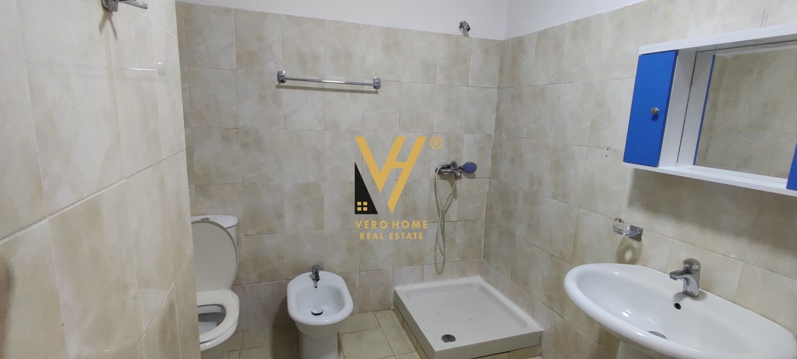 2+1+BLK ME QIRA NE DON BOSKO 60.000 LEKE