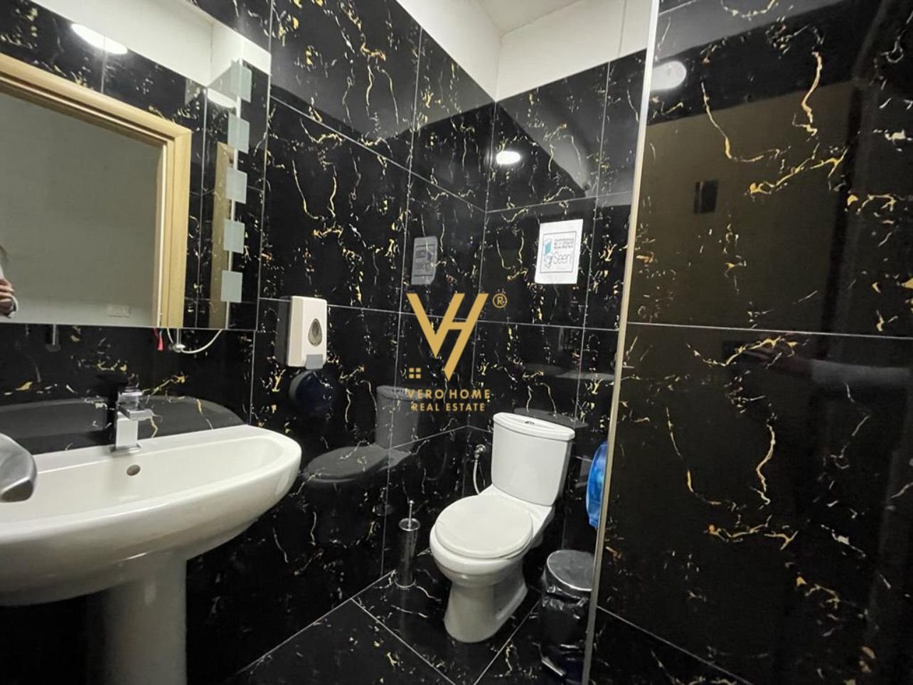 ZYRE 120 M2 ME QIRA TE ALI DEMI 1.000 EURO