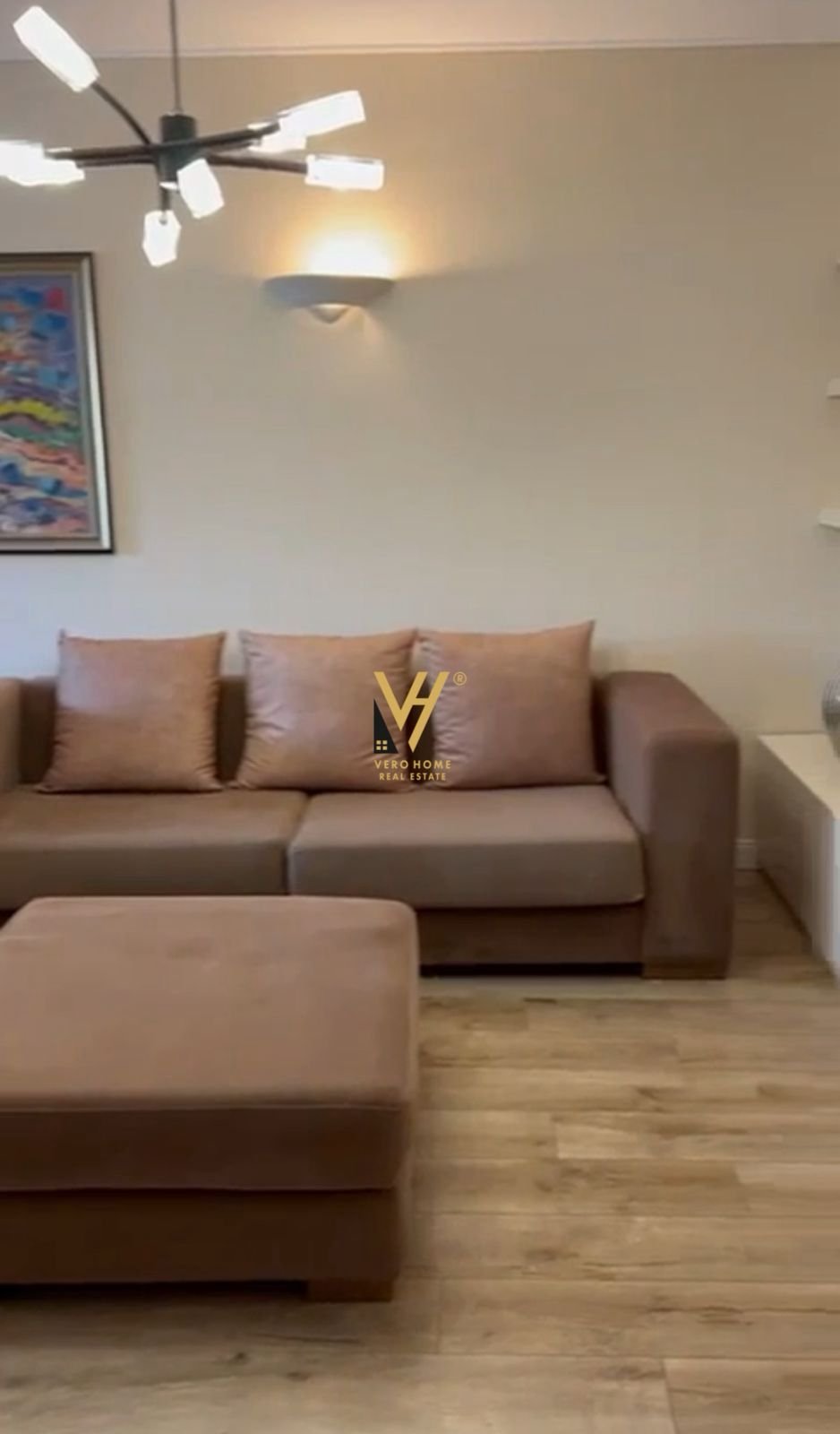 2+1+BLK ME QIRA TE SHALLVARET 100.000 LEKE