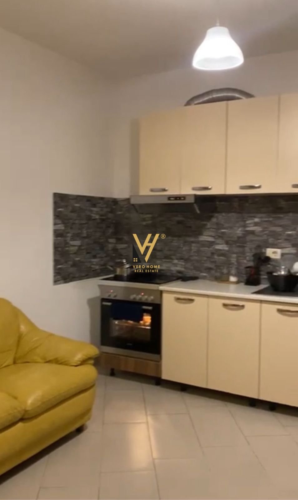 APARTMENT 1+1 ME QIRA NE ASTIR 40.000 LEKE