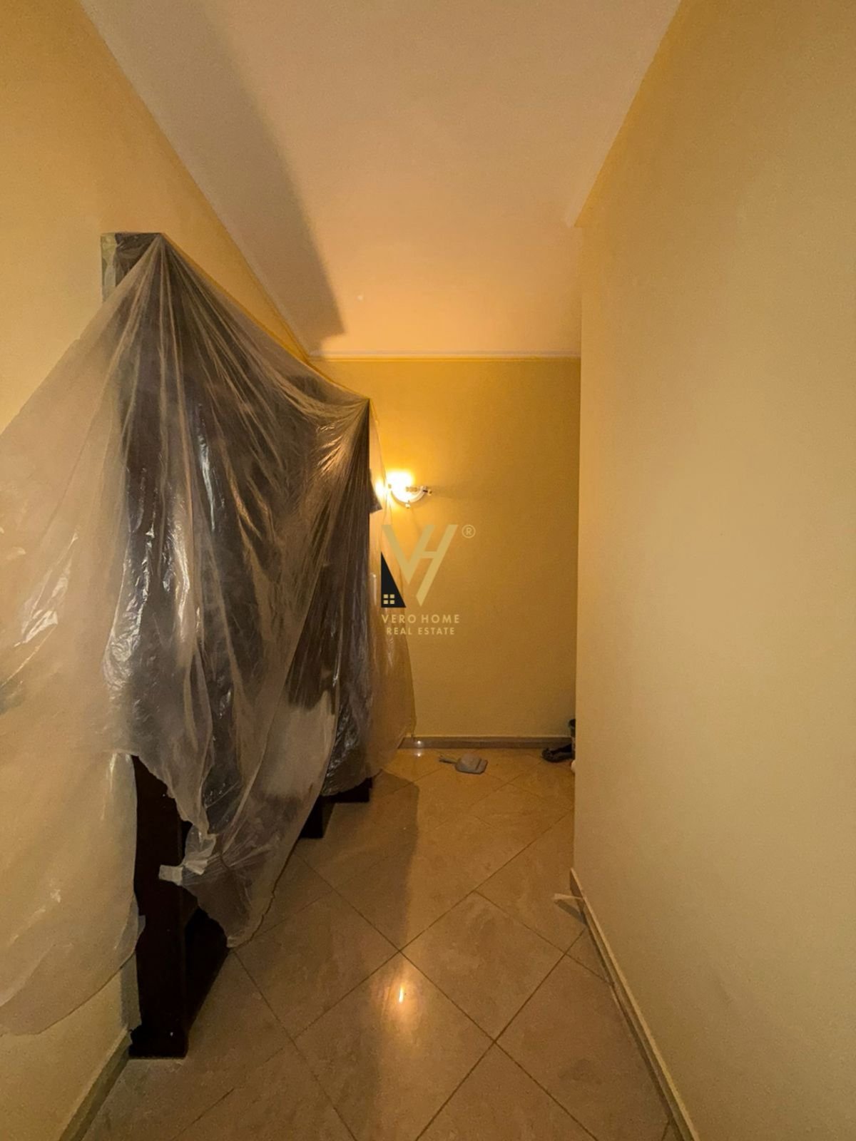 1+1+BLK ME QIRA NE BLLOK 65.000 LEKE