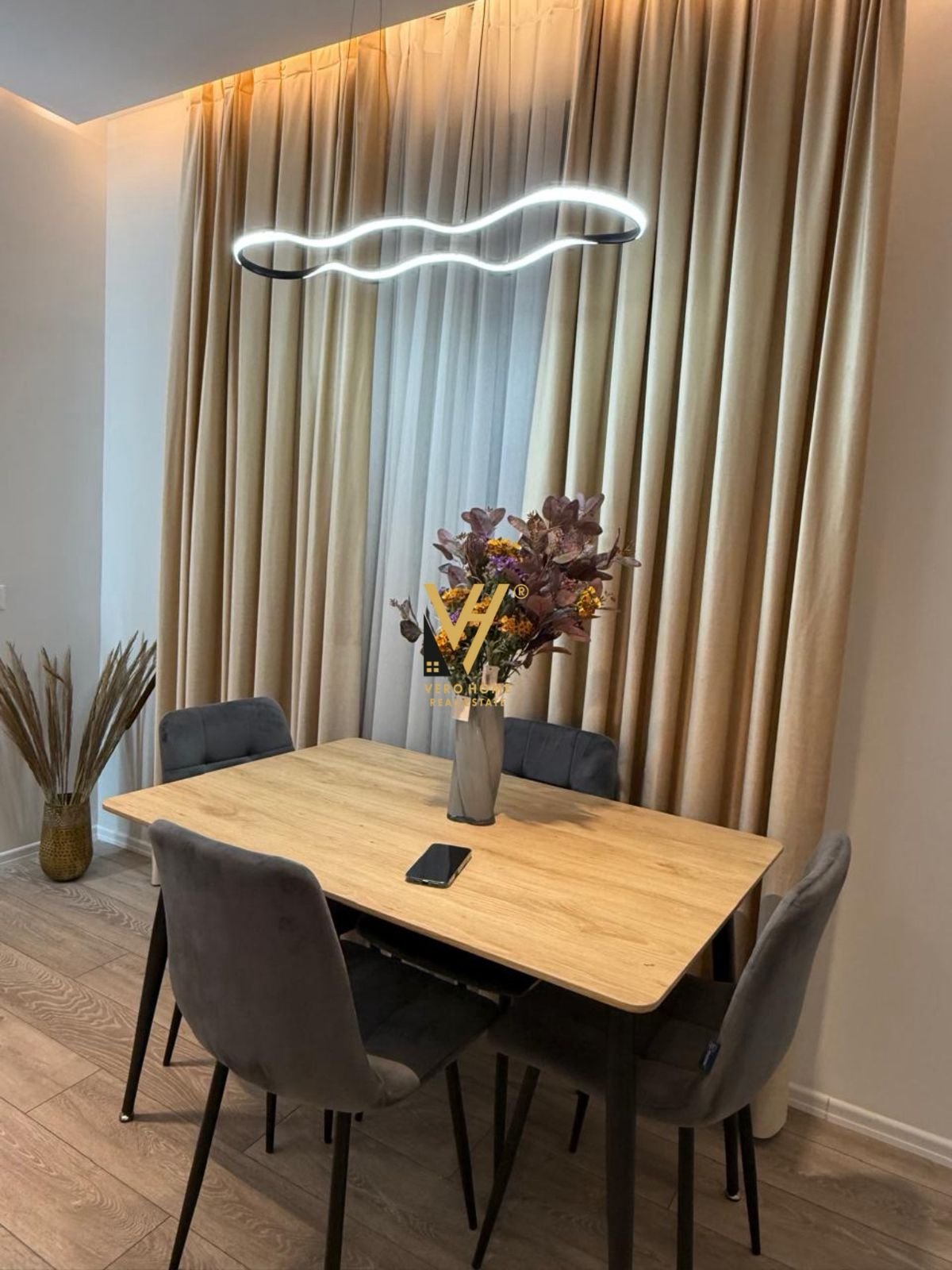 1+1 ME QIRA TE BULEVARDI I RI 620 EURO