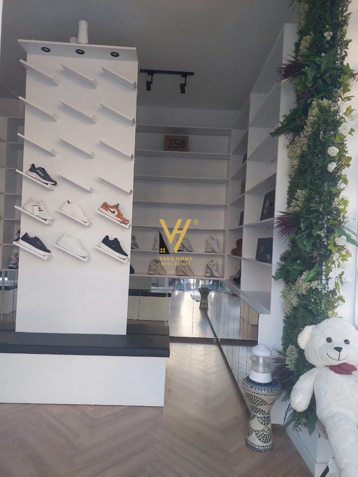 DYQAN 30 M2 ME QERA NE ALI DEM 50.000 LEKE