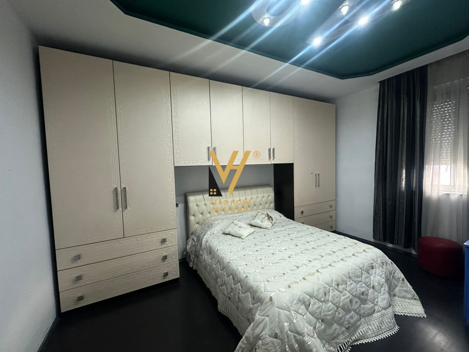 APARTAMENT TE RRUGA E DURRESIT 172.000 EURO